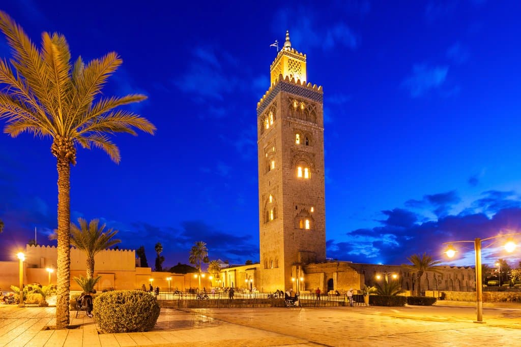 Marrakech Discovery Tour: Mountains, Coast, and Desert Magic – 9-day Morocco tour