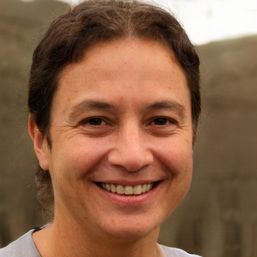 Stephanie Wright